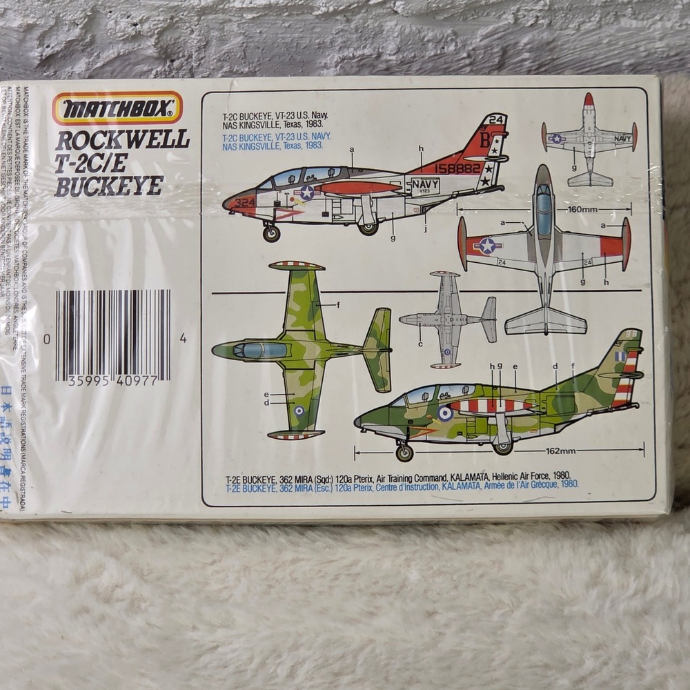 Matchbox 1:72 Scale Rockwell T2C E Buckeye‎ Model Kit PK42 New Factory Sealed - Picture 8 of 10